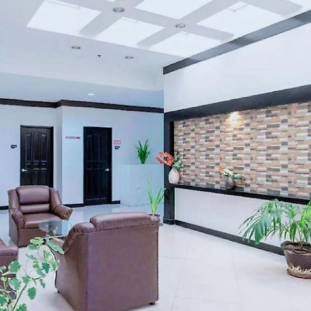 Check Inn Hotel Dumaguete City By Reddoorz Esterno foto
